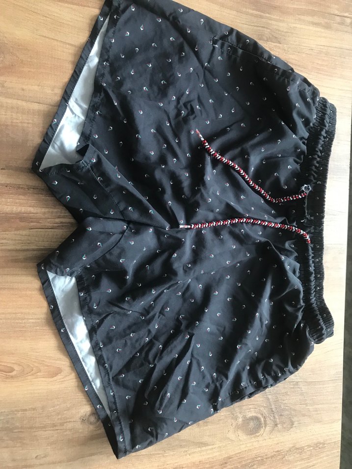 Erkek Siyah Midi Yüzme Şortu - Görsel 3