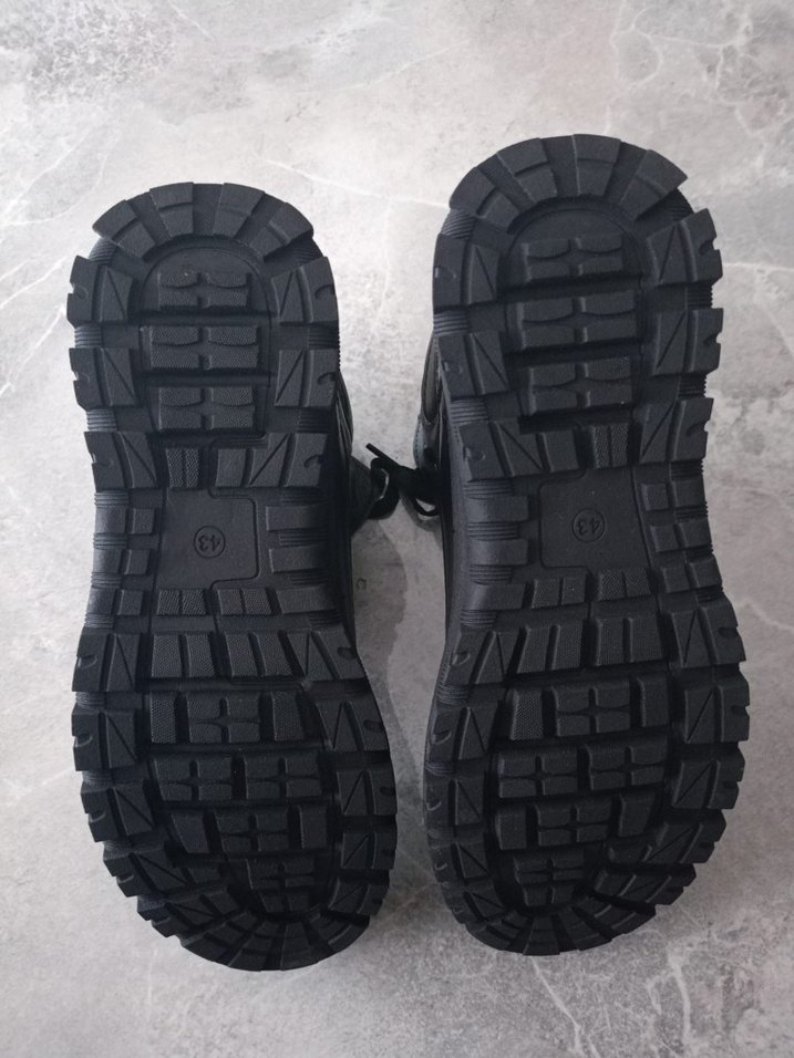 Siyah Tokalı Gotik Erkek Botu - Görsel 5