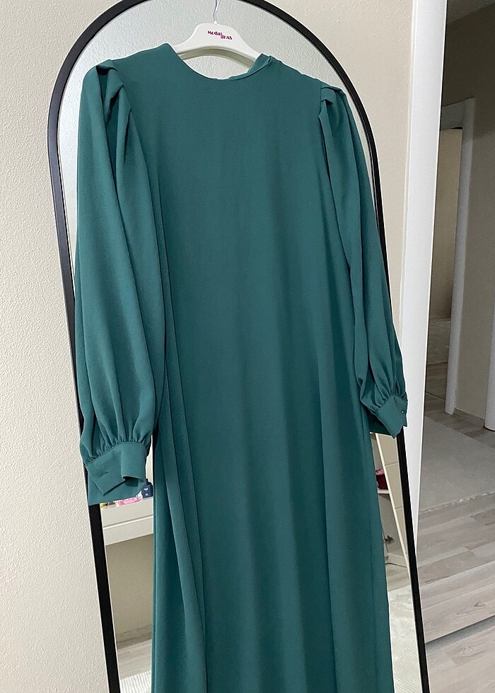 Yeşil tesettür elbise 
 - Görsel 4