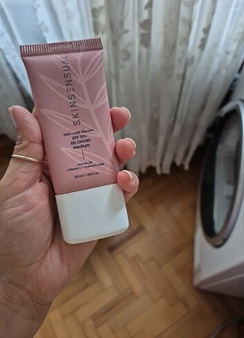 Skin sensual bb krem medium