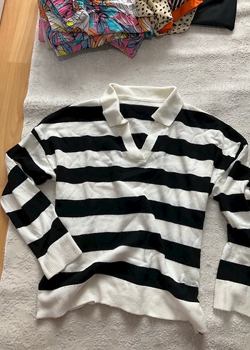 Çizgili, V Yakalı, Pamuk Örgü Kadın Kazak - Görsel 2