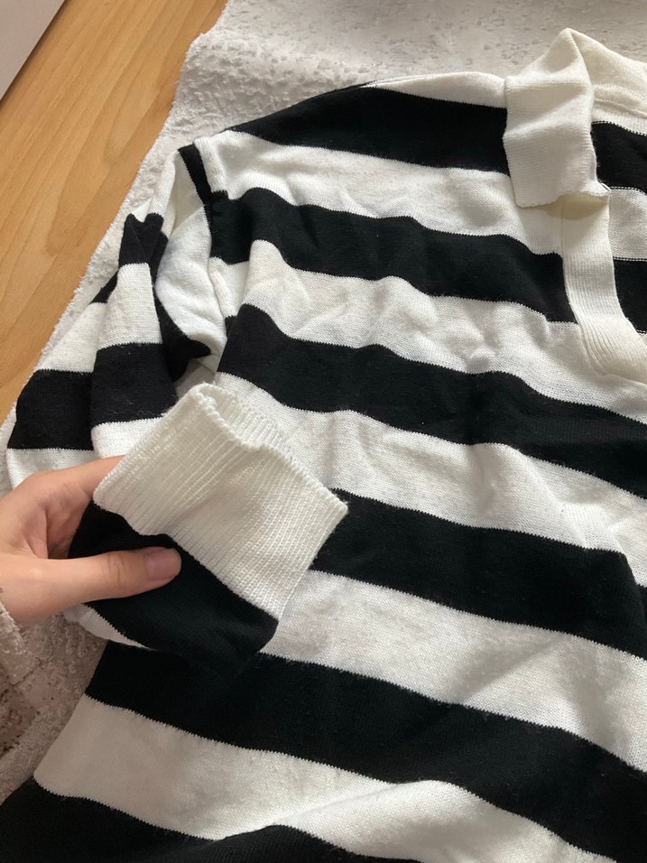 Çizgili, V Yakalı, Pamuk Örgü Kadın Kazak - Görsel 3