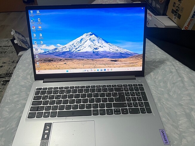 Beden Lenovo notebook