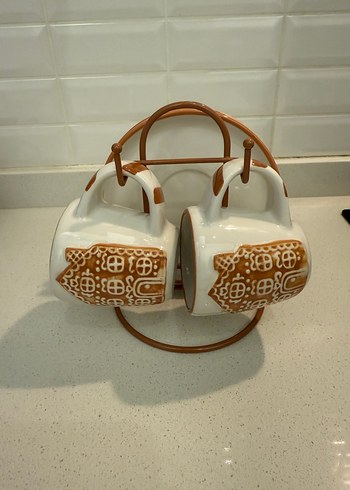 Beyaz Kahve Fincanı Seti ve Tabakları - Görsel 4