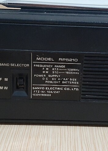 diğer Beden SANYO STEREOCAST RP-5210 FM-MW RADYO