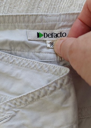 DeFacto bej şort
