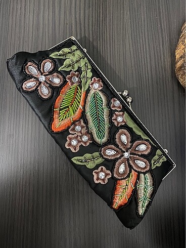 Clutch/ Portföy