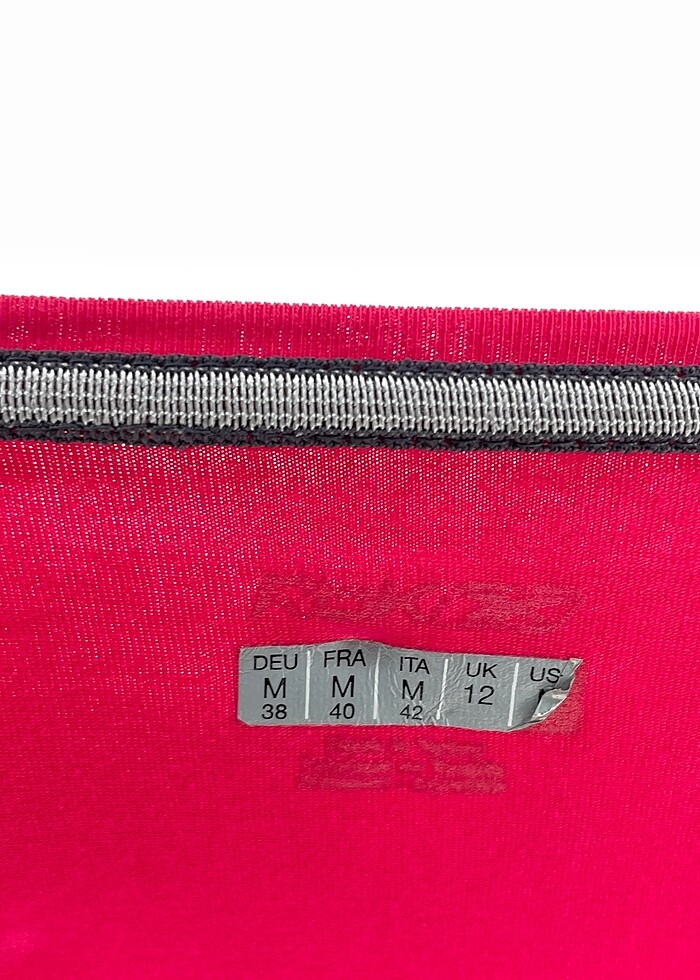 Reebok T-shirt %70 İndirimli. - Görsel 4