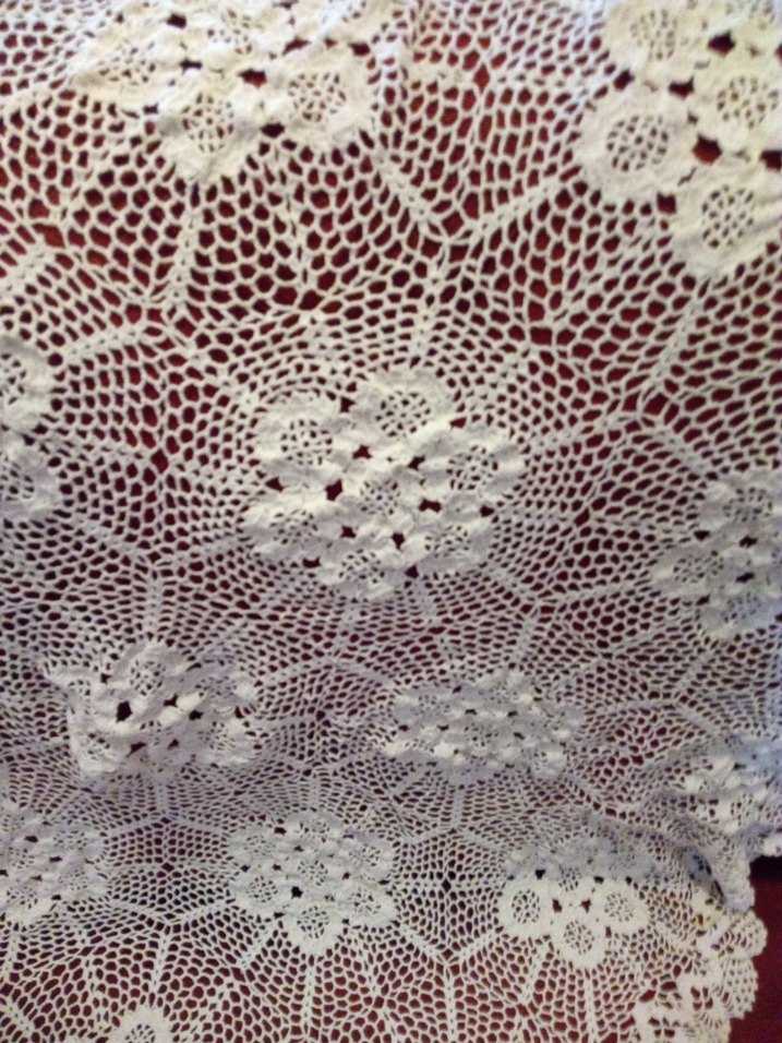 Geleneksel Beyaz Örgü Dantel Örtü - Görsel 2