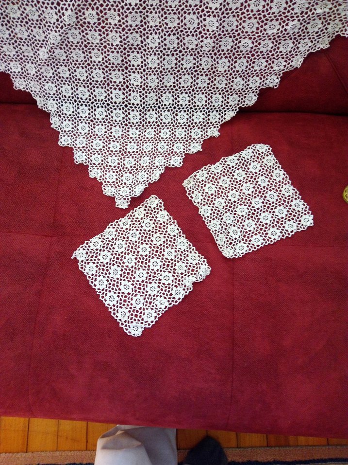 El İşi Beyaz Örgü Dantel Masa Örtüsü - Görsel 4