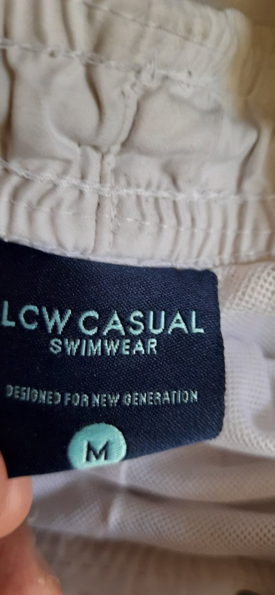 Beyaz Baskılı Erkek Mini Şort - Görsel 4