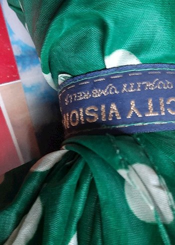 Yeşil Puantiyeli Kadın Şemsiye - Görsel 4