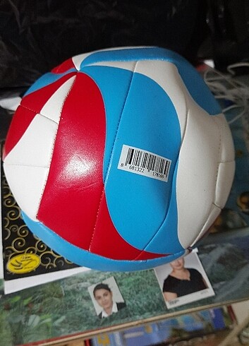 Yeni kaliteli voleybol topu 