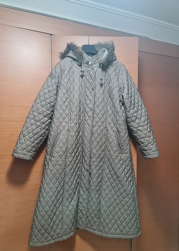 Bej Kapitone Mont Kapşonlu