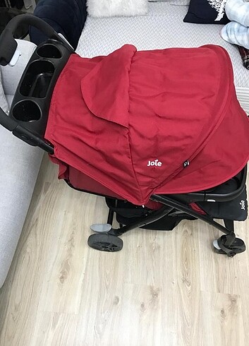 Diğer Beden kırmızı Renk Joie bebek arabası 