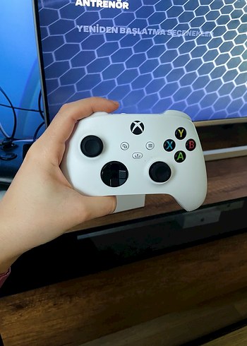 Microsoft Xbox Series S  512 GB | 2 Orijinal Kol Dahil - Görsel 4