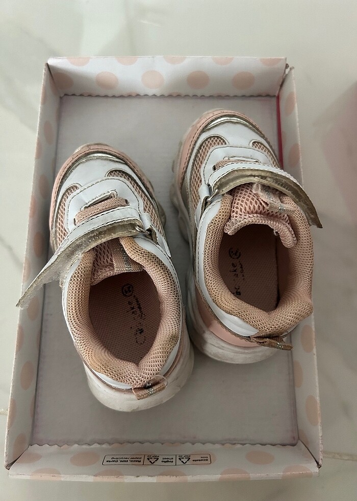 Kız bebek spor ayakkabı - Görsel 3