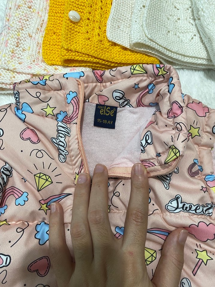 Kız Çocuk Renkli Desenli şişme Yelek - Görsel 3