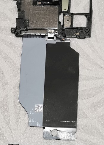 Samsung Galaxy S20Fe Kablosuz Şarj Parçası ve Hoparlör - Görsel 2