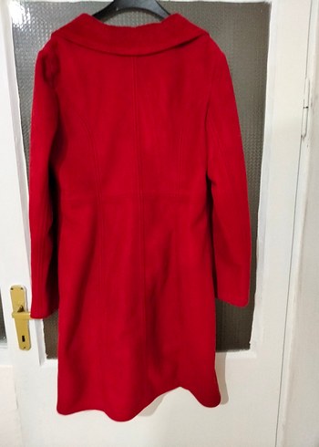 Kırmızı Düğmeli Kadın süet Kaban - Görsel 4