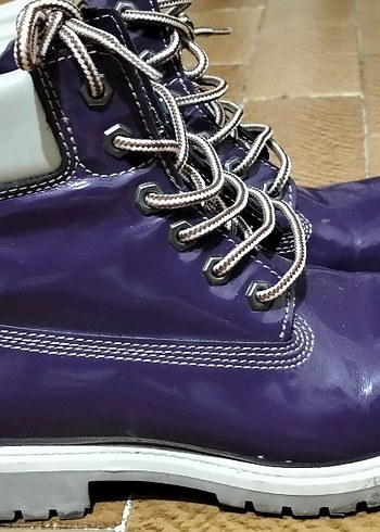 dark wood marka Mor Rugan Bağcıklı Stiletto Topuklu Bot - Görsel 4