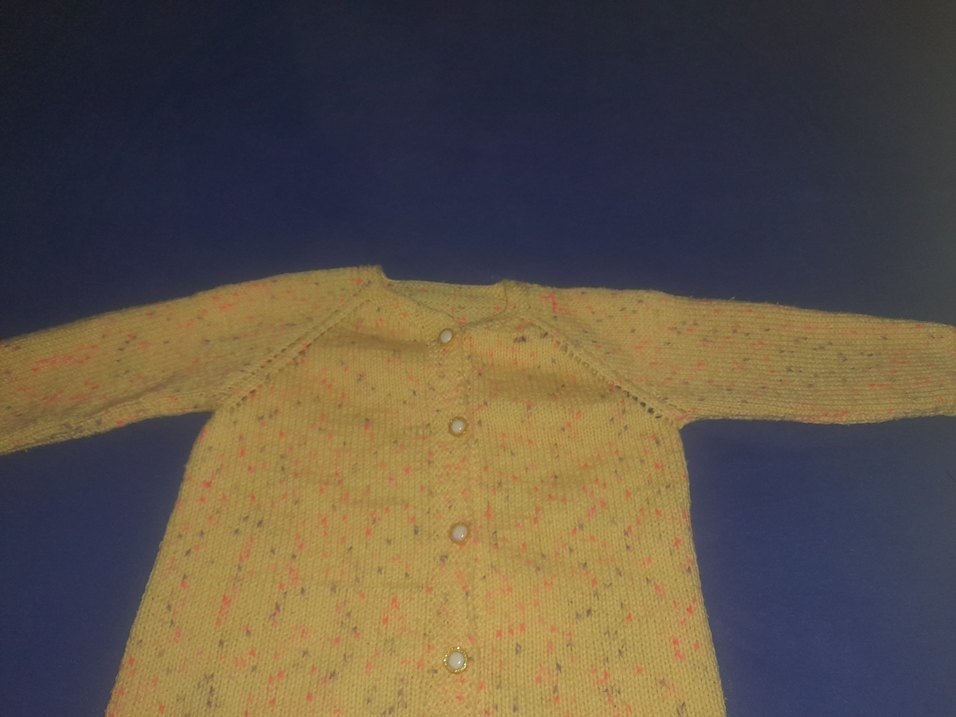 Sarı Örgü bebek Hırka - Görsel 2