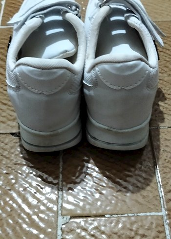 Beyaz Cırt Cırtlı Kadın Spor Ayakkabı - Görsel 5