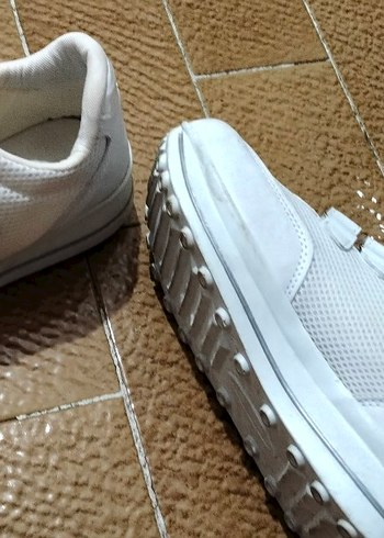 Beyaz Cırt Cırtlı Kadın Spor Ayakkabı - Görsel 4