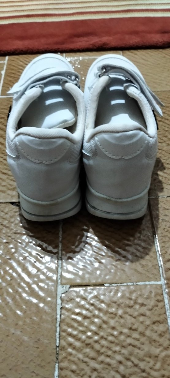 Beyaz Cırt Cırtlı Kadın Spor Ayakkabı - Görsel 5