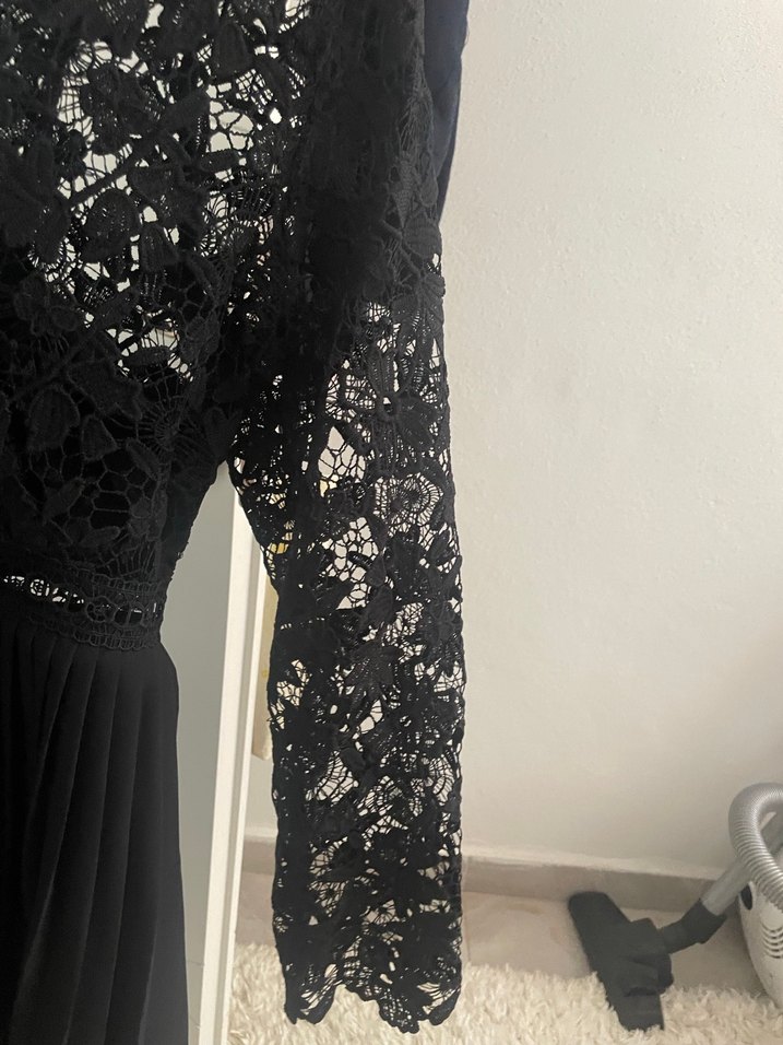 Siyah Dantel Midi Uzun Kollu V Yakalı Elbise - Görsel 5
