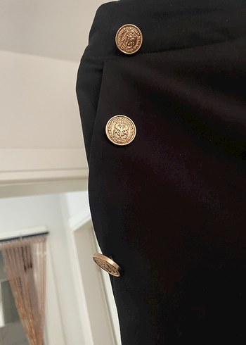 Düğmeli Siyah Midi Kadın Kumaş Pantolon - Görsel 3