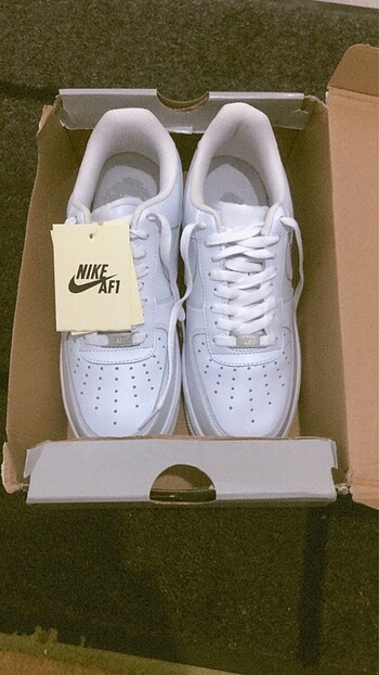 42 Beden Orjinal Nike air force (42)