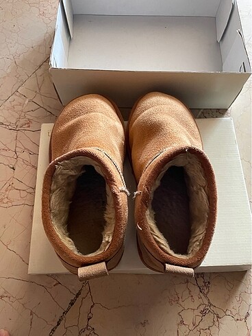 38 Beden camel Renk Ugg butik