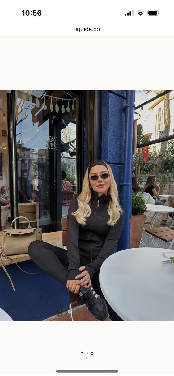 Siyah Yüksek Yakalı Kadın Spor Üstü Liquide - Görsel 2