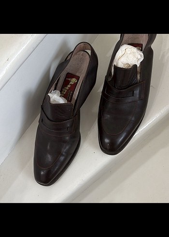 Kahverengi Deri Klasik Tokalı Kadın Topuklu Ayakkabı - Görsel 4