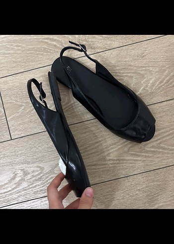 Siyah Tokalı Blok Topuklu Kadın Babet - Görsel 3