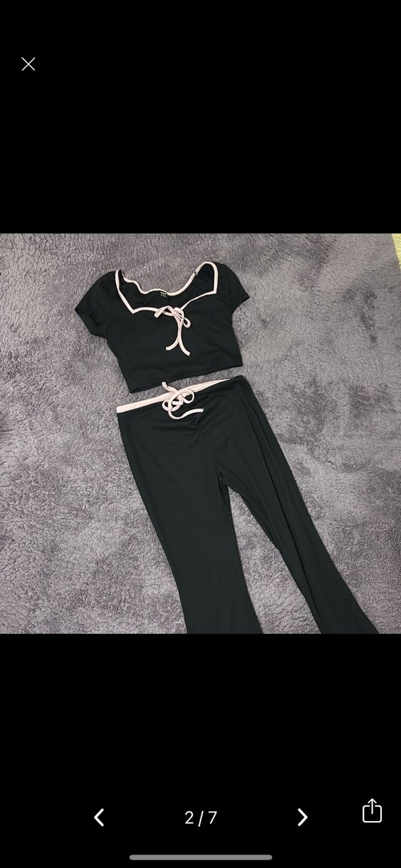 Siyah V Yaka Kadın Spor Takım - Görsel 2