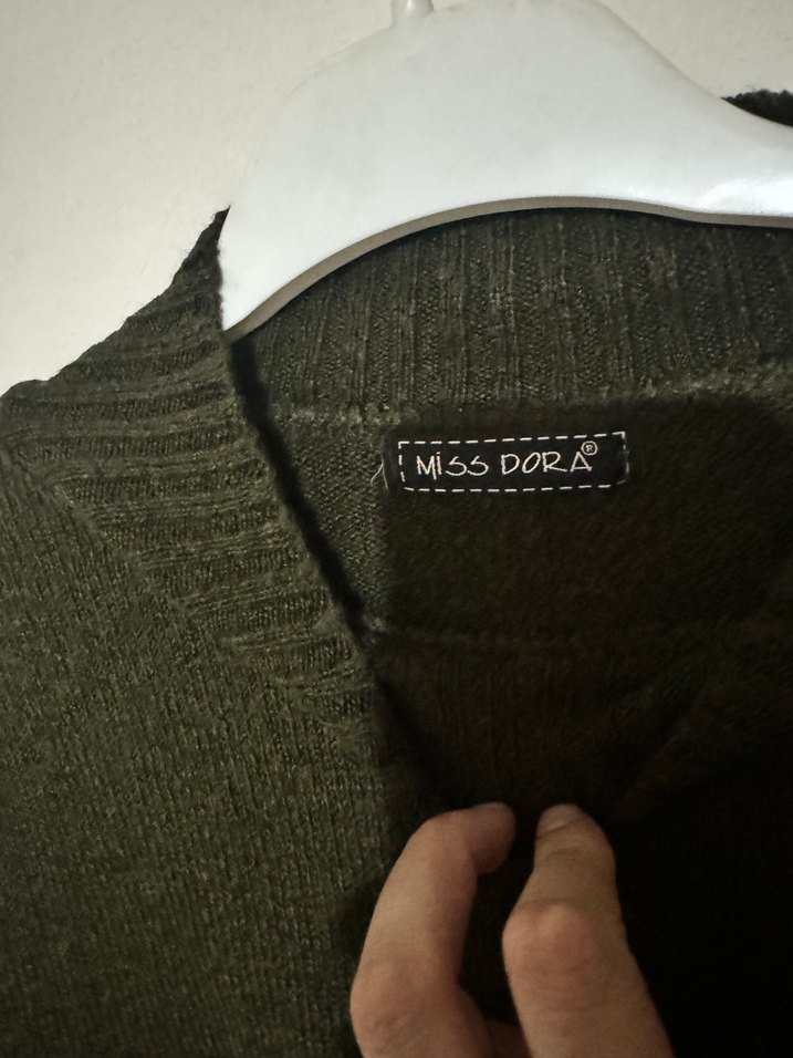 Gri Nakış detaylı Kadın Triko Kazak - Görsel 2