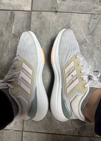 Adidas unısex Beyaz Bağcıklı Spor Ayakkabı - Görsel 2