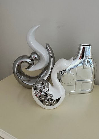 Gri ve Beyaz Modern Figür Seti - Görsel 5