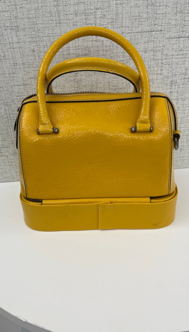 Sarı Deri Tokalı Kadın Çanta - Görsel 2