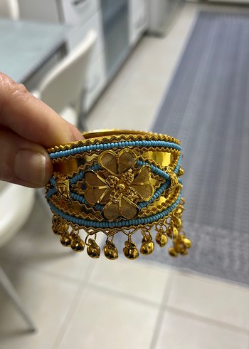 Nakışlı Altın Renkli Boncuklu Kadın Bileklik - Görsel 3