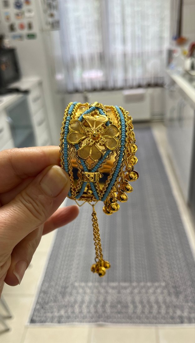 Nakışlı Altın Renkli Boncuklu Kadın Bileklik - Görsel 2