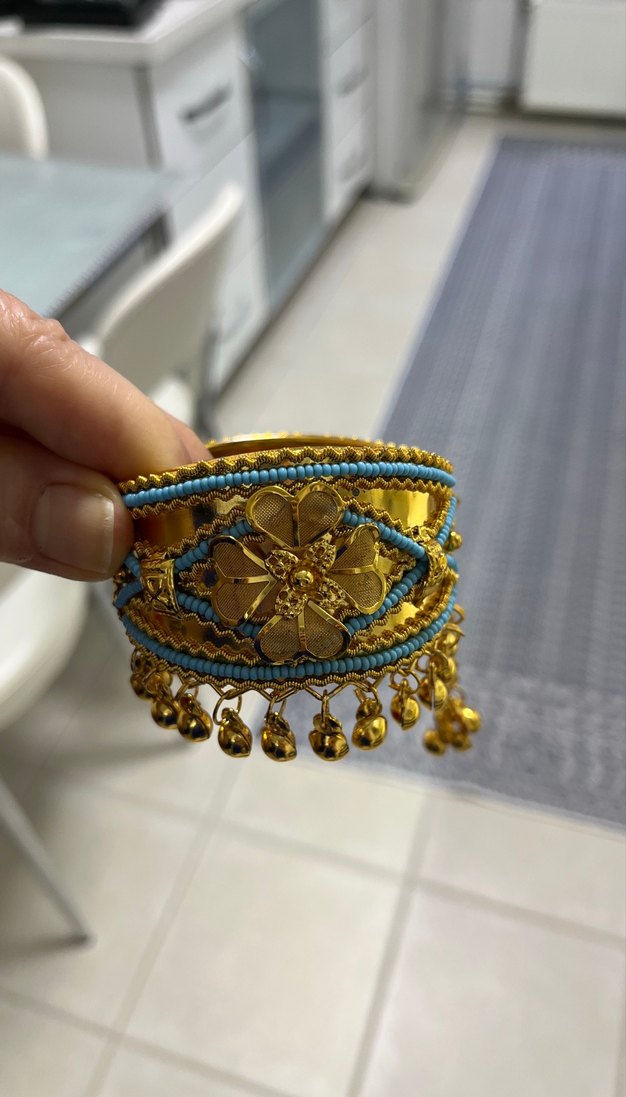 Nakışlı Altın Renkli Boncuklu Kadın Bileklik - Görsel 3