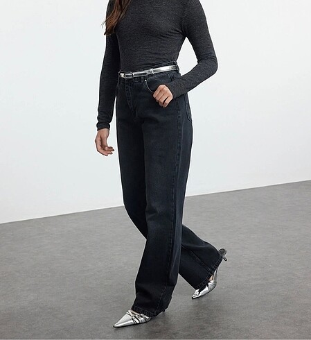 milla yuksel bel jean