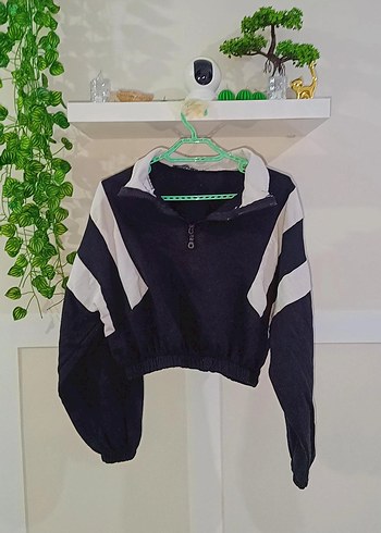 Yüksek Yakalı Fermuarlı siyah Sweatshirt
