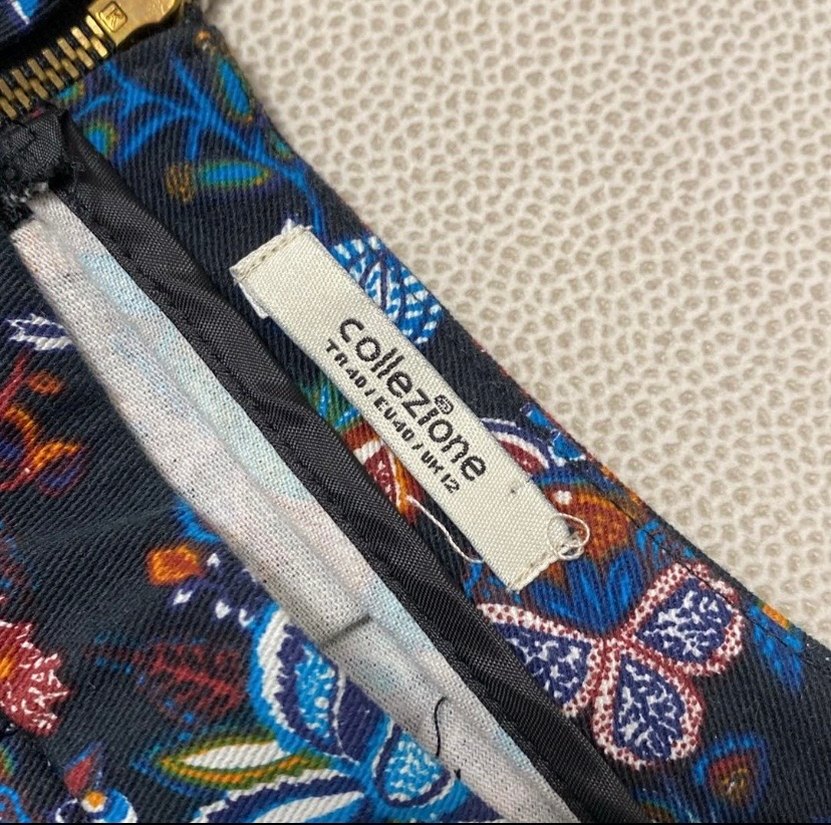 Çiçek Desenli Pilili Mini Etek - Görsel 2