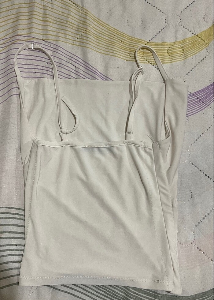 Beyaz askılı crop - Görsel 2