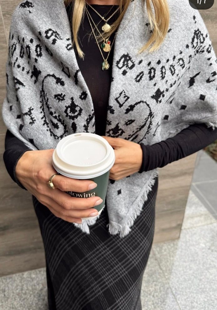 Gri Bohem Örgü Kadın Şal - Görsel 3