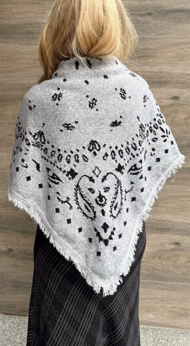 Gri Bohem Örgü Kadın Şal - Görsel 2